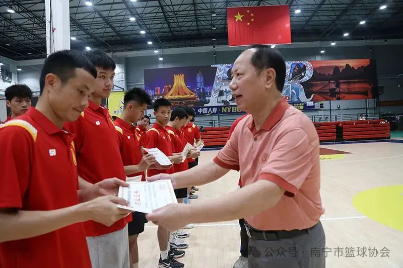 如何改善控卫的决策能力_2